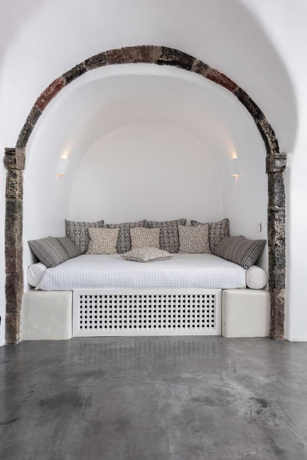 Nk Cave House Villa Тира Экстерьер фото