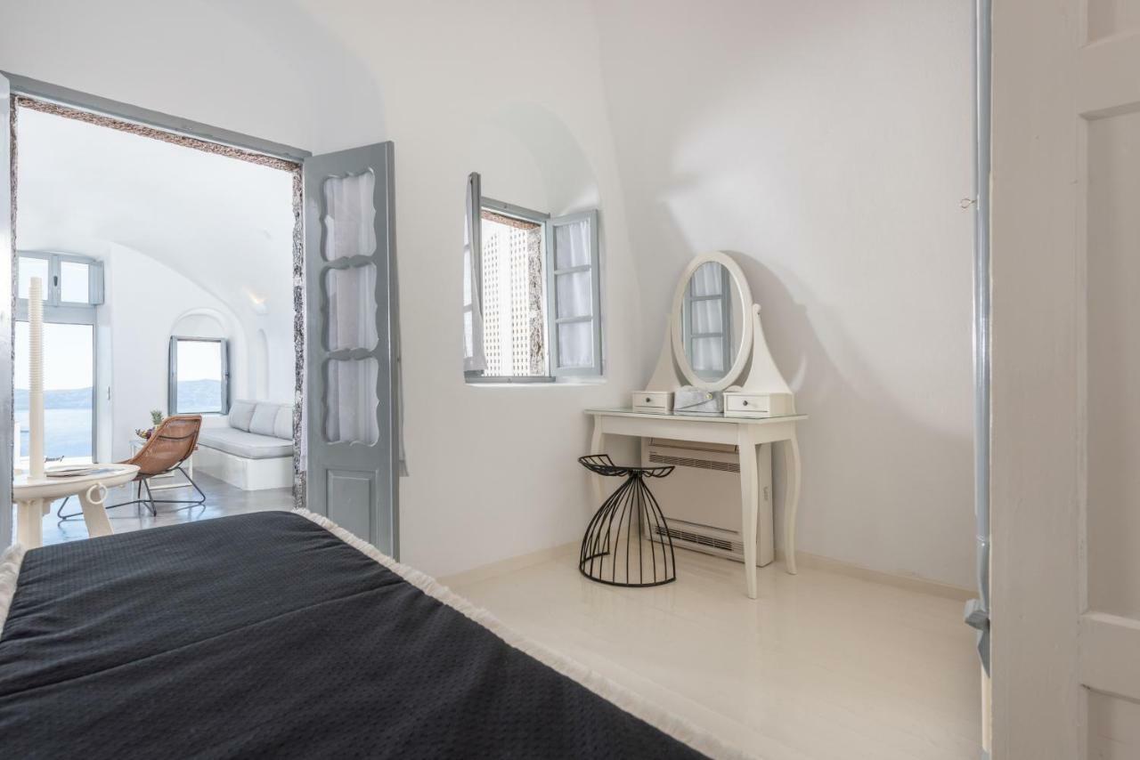 Nk Cave House Villa Тира Экстерьер фото